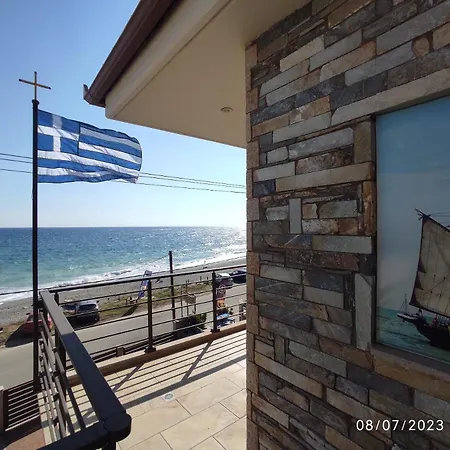 Dom wakacyjny Modern Seaside Maisonette 130 M2 Oikia Litsas Paliouria Larissas Kókkinon Nerón