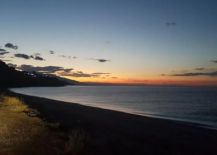 Modern Seaside Maisonette 130 M2 Oikia Litsas Paliouria Larissas * Kókkinon Nerón