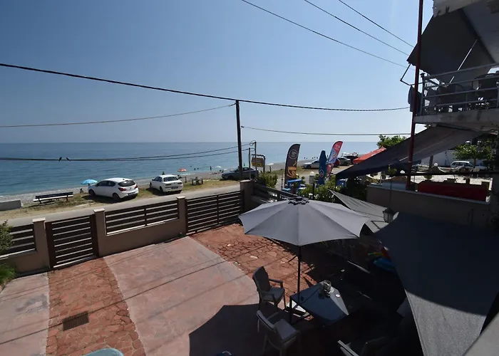 Modern Seaside Maisonette 130 M2 Oikia Litsas Paliouria Larissas Kókkinon Nerón