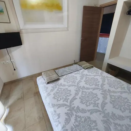 別荘 Modern Seaside Maisonette 130 M2 Oikia Litsas Paliouria Larissas